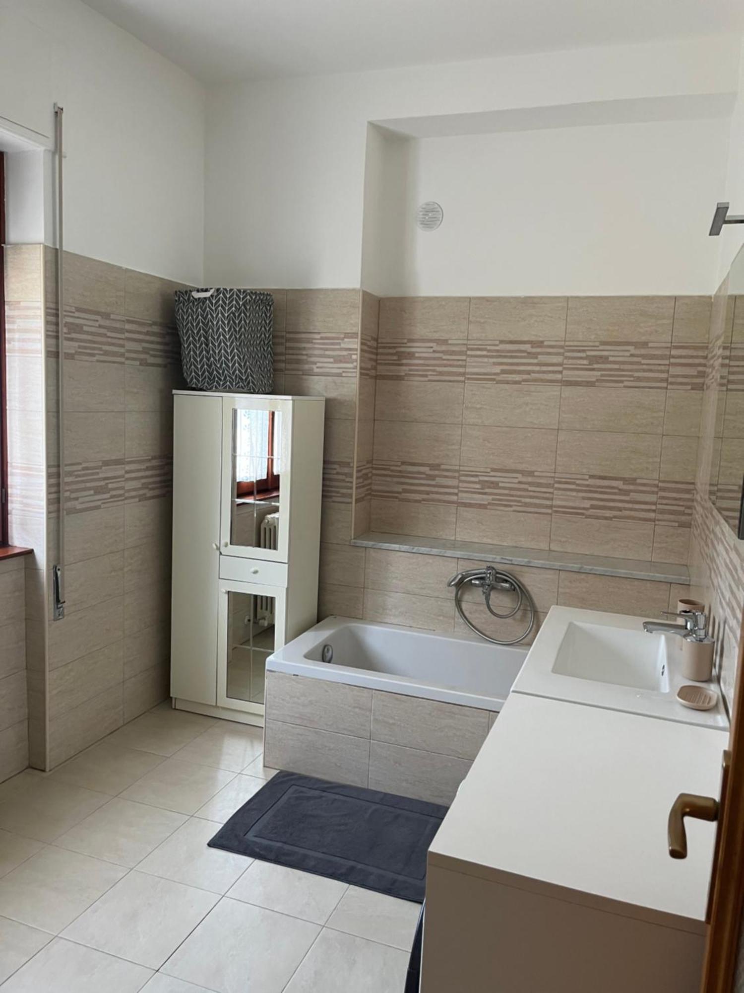 Appartamento Casa del Faggio Rosso Bellagio Esterno foto