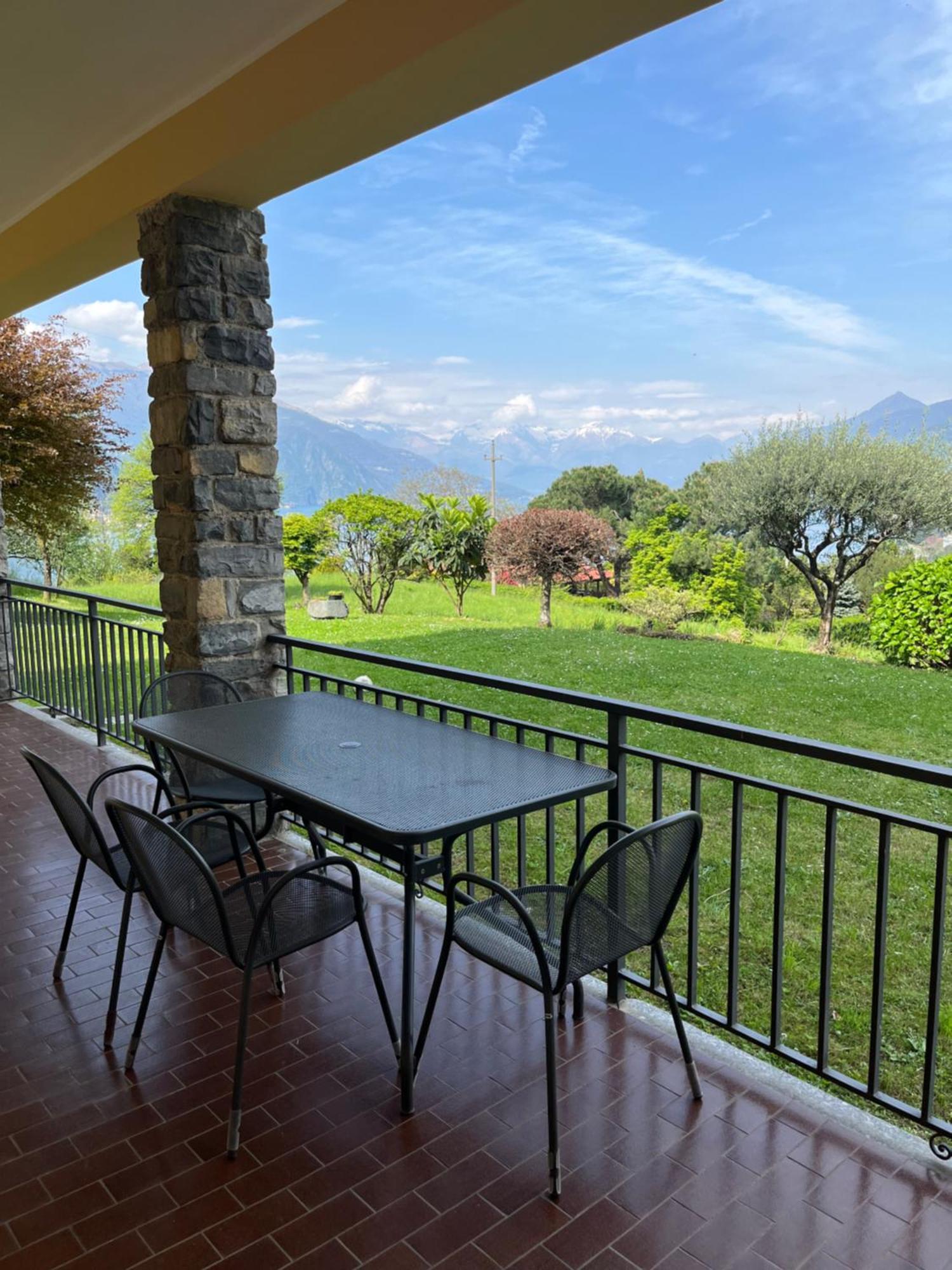 Appartamento Casa del Faggio Rosso Bellagio Esterno foto