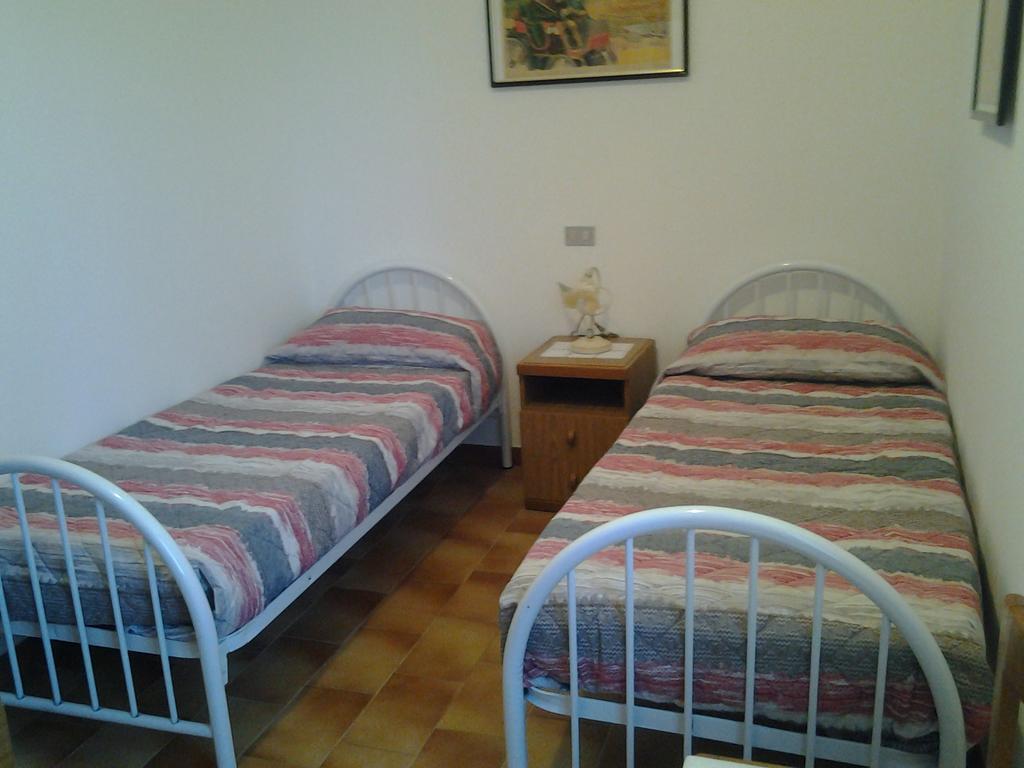 Appartamento Casa del Faggio Rosso Bellagio Camera foto